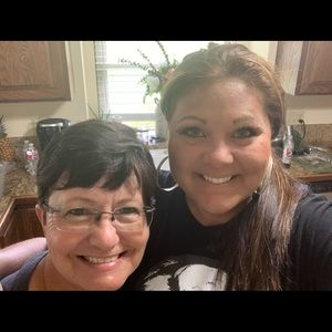 Meet your Posher, Vicki